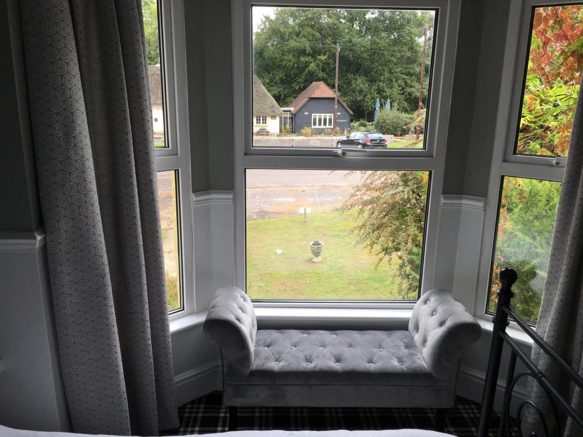 Twin Oaks Guest House Cadnam Esterno foto