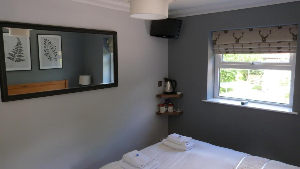 Twin Oaks Guest House Cadnam Esterno foto