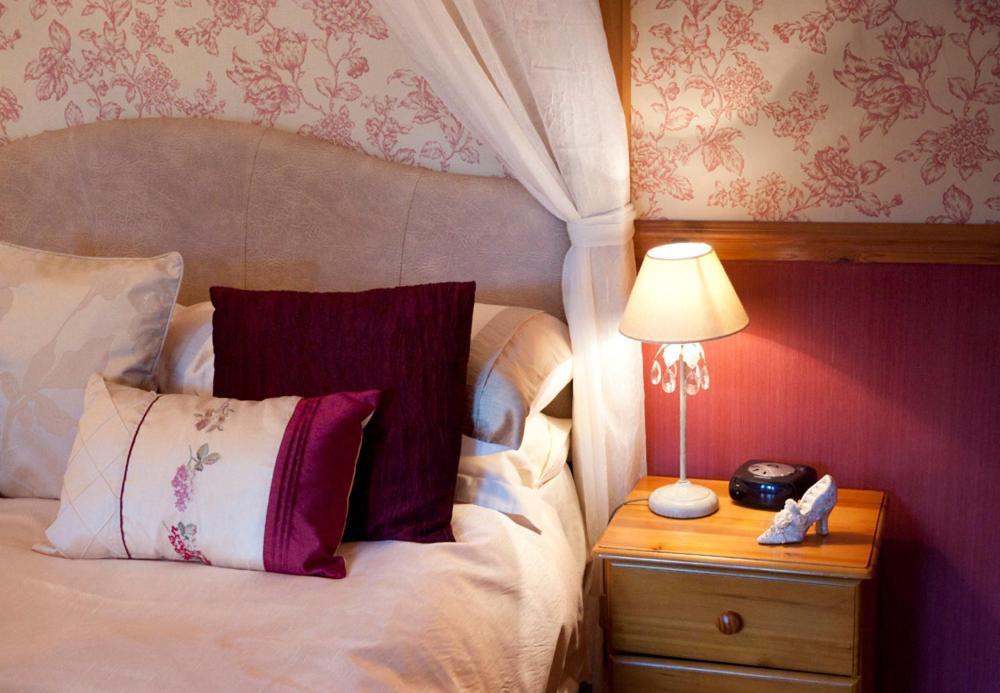 Twin Oaks Guest House Cadnam Esterno foto