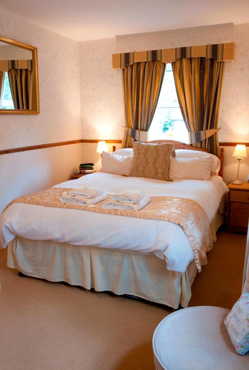 Twin Oaks Guest House Cadnam Esterno foto